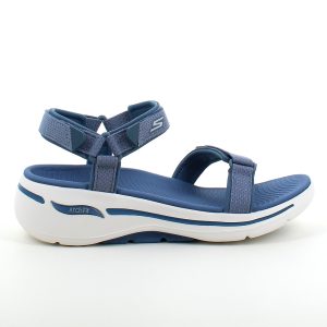 Lys blå sandal fra Skechers med god svangstøtte - 36